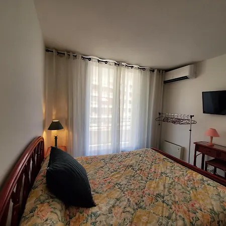 Miougrano 2 Pieces Climatise 45m2 Piscine Parking * Fréjus